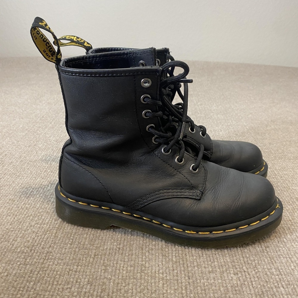 Dr. Martens Boots Womens Size 6 Black Leather Ankle Combat Lace Up 1460 W Y2K